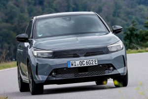 Opel-Corsa-2023-(15)