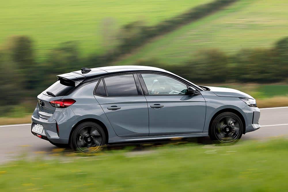 https://autogreeknews.gr/wp-content/uploads/2023/10/Opel-Corsa-2023-18.jpg