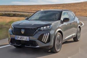 PEUGEOT_2008_2023-(1)