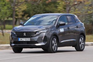 Peugeot-3008-dynamic