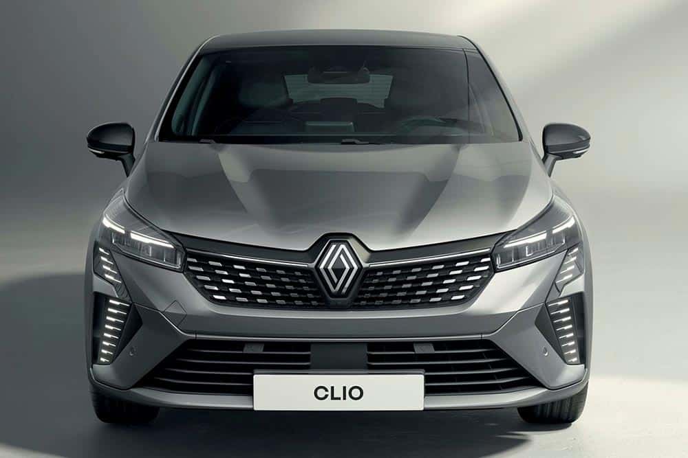 https://autogreeknews.gr/wp-content/uploads/2023/10/Renault-Clio-2023-3.jpg