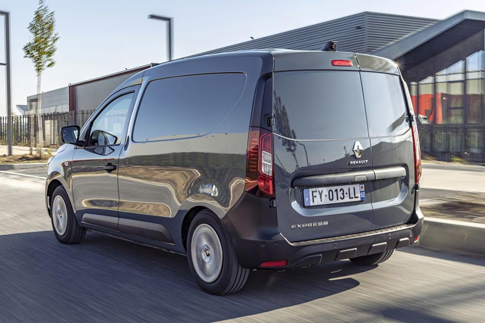 https://autogreeknews.gr/wp-content/uploads/2023/10/Renault-Express-Van-5.jpg