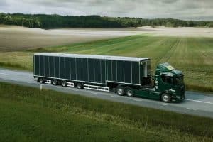 Scania-Solar-Powered-Semi-912-12