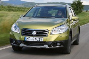 Suzuki-SX4-2014-(1)
