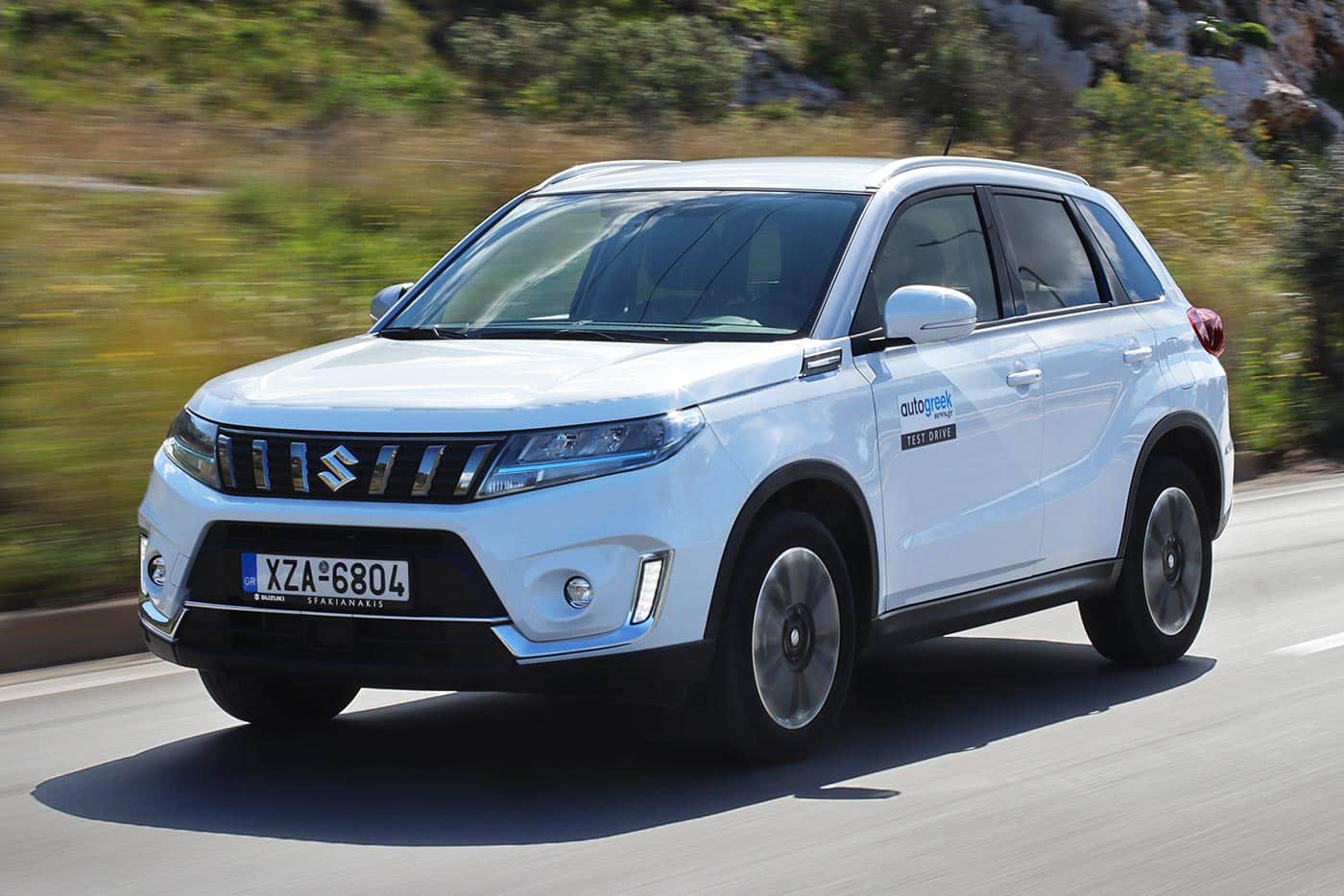 https://autogreeknews.gr/wp-content/uploads/2023/10/Suzuki-Vitara-dyncmic-front.jpg
