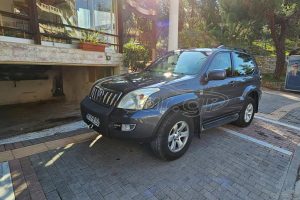 Toyota Land Cruiser 2004 (1)