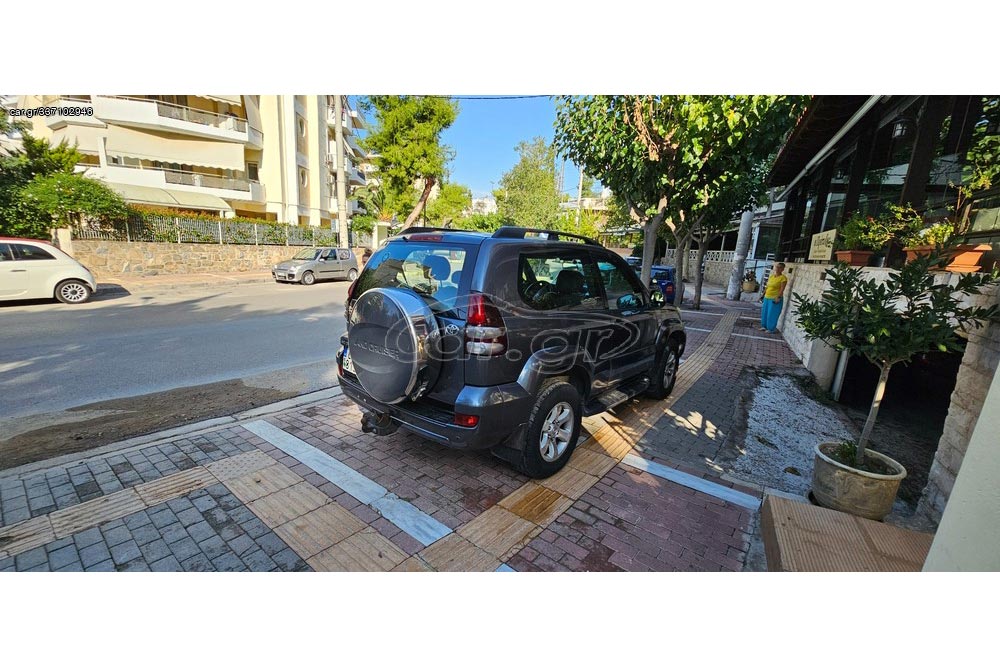 https://autogreeknews.gr/wp-content/uploads/2023/10/Toyota-Land-Cruiser-2004-2.jpg
