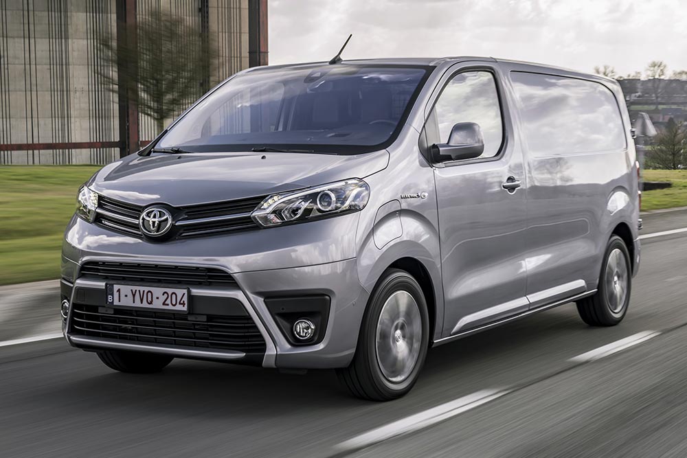 https://autogreeknews.gr/wp-content/uploads/2023/10/Toyota-Proace-Electric.jpg