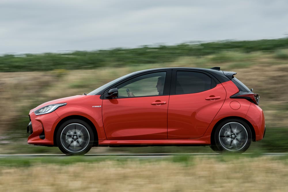 https://autogreeknews.gr/wp-content/uploads/2023/10/Toyota-Yaris-2020-3.jpg