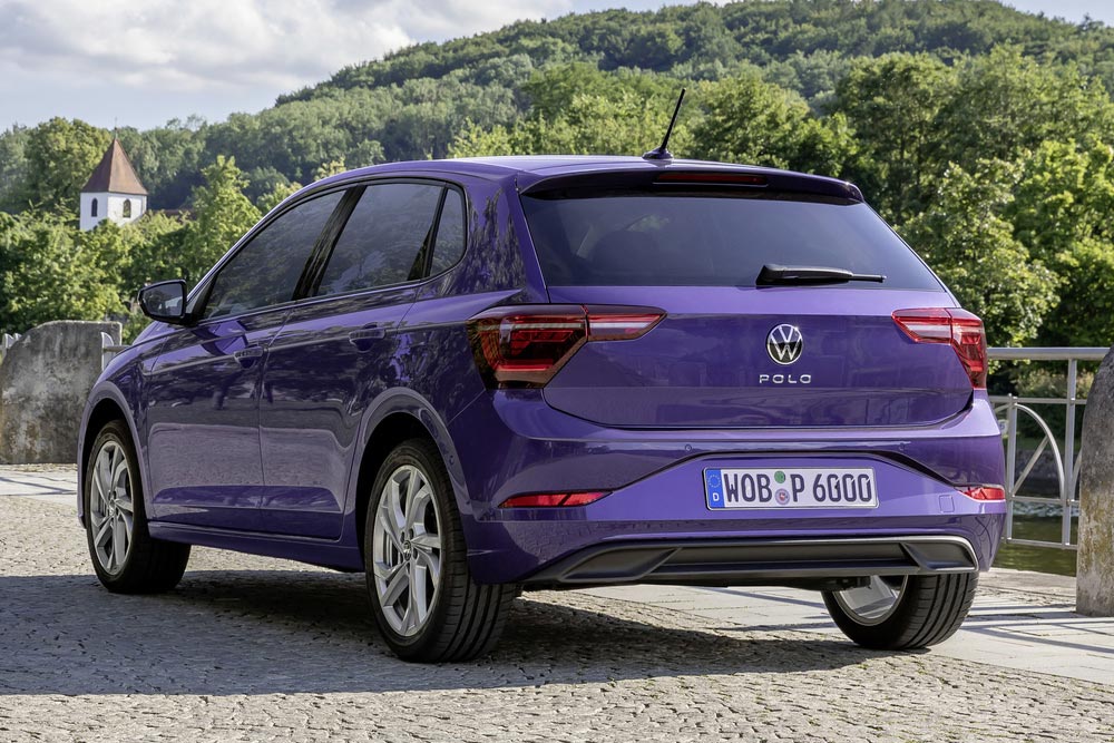 https://autogreeknews.gr/wp-content/uploads/2023/10/VW-Polo-2022-2.jpg