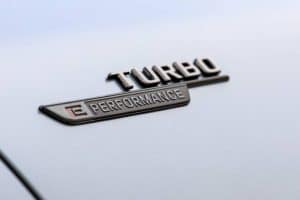 amg-drops-the-speed-hammer-on-the-glc-63-s-suv-wit (3)