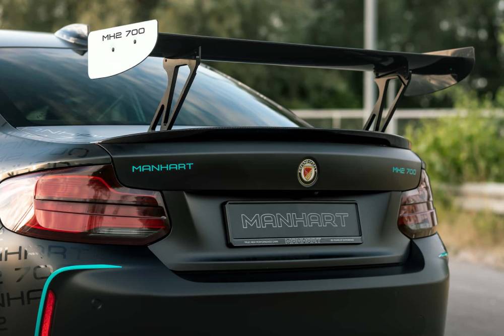 https://autogreeknews.gr/wp-content/uploads/2023/10/bmw-m2-manhart-mh2-700-9.jpg