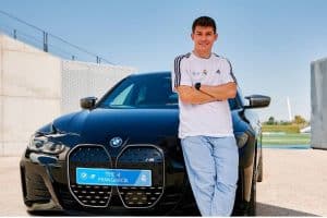 the-real-madrid-players-got-their-brand-new-bmws-h (1)