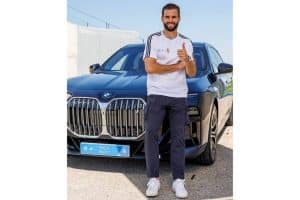 the-real-madrid-players-got-their-brand-new-bmws-h (7)