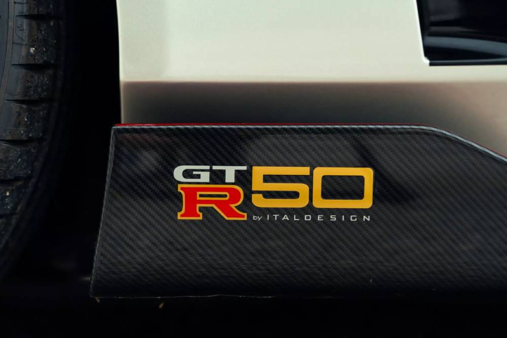 https://autogreeknews.gr/wp-content/uploads/2023/11/2021-Nissan-GT-R50-by-Italdesign-RM-Sotheby-26-204.jpg