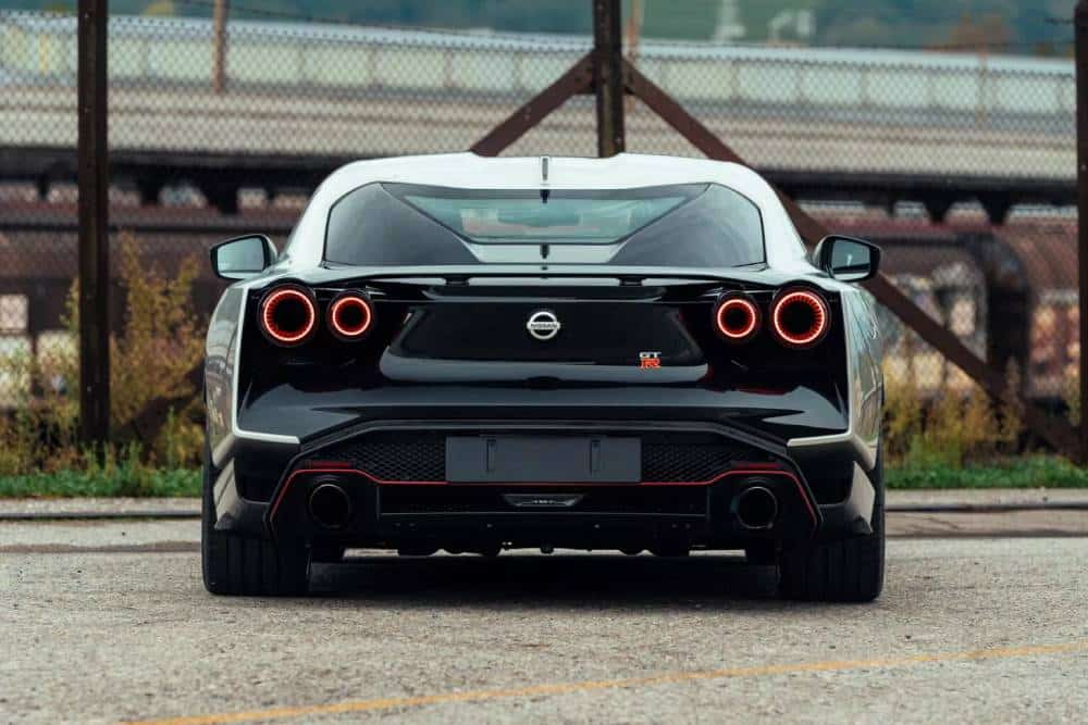 https://autogreeknews.gr/wp-content/uploads/2023/11/2021-Nissan-GT-R50-by-Italdesign-RM-Sotheby-6-2048.jpg