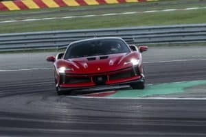 2023-Ferrari-SF90-XX-Stradale-Fiorano-Lap-Record-a (3)