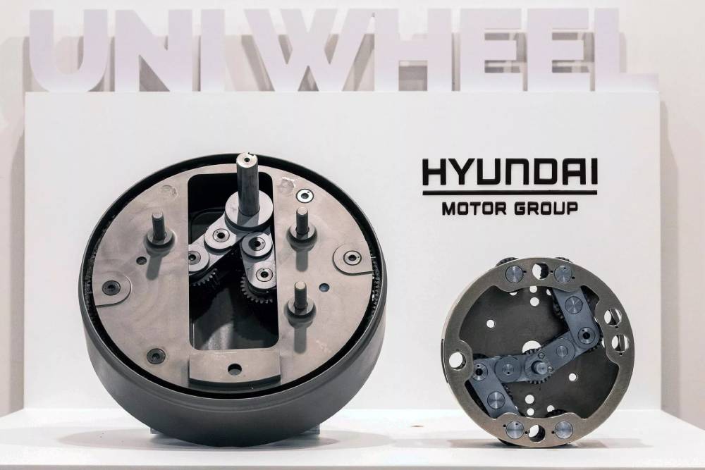 https://autogreeknews.gr/wp-content/uploads/2023/11/2023-Hyundai-Uni-Wheel-4-2048x1323-1.jpg