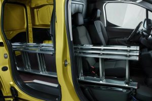 2024-Opel-Combo-9-2048×1537