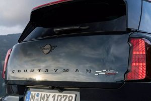 2025-Mini-John-Cooper-Works-Countryman-45