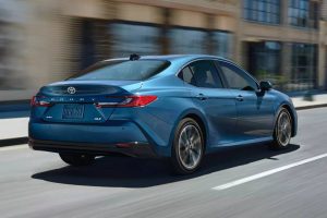 2025-Toyota-Camry-launch-00012-2048×1321