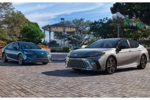 2025-Toyota-Camry-launch-00020-2048×1145