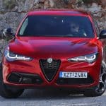 Alfa-Romeo-Stelvio-2