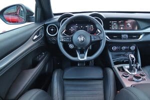 Alfa-Romeo-Stelvio-2.2D-2023-(25)