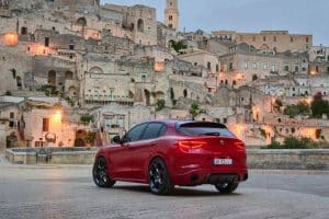 Alfa-Romeo-Stelvio-Tributo-Italiano-4-2048×1366