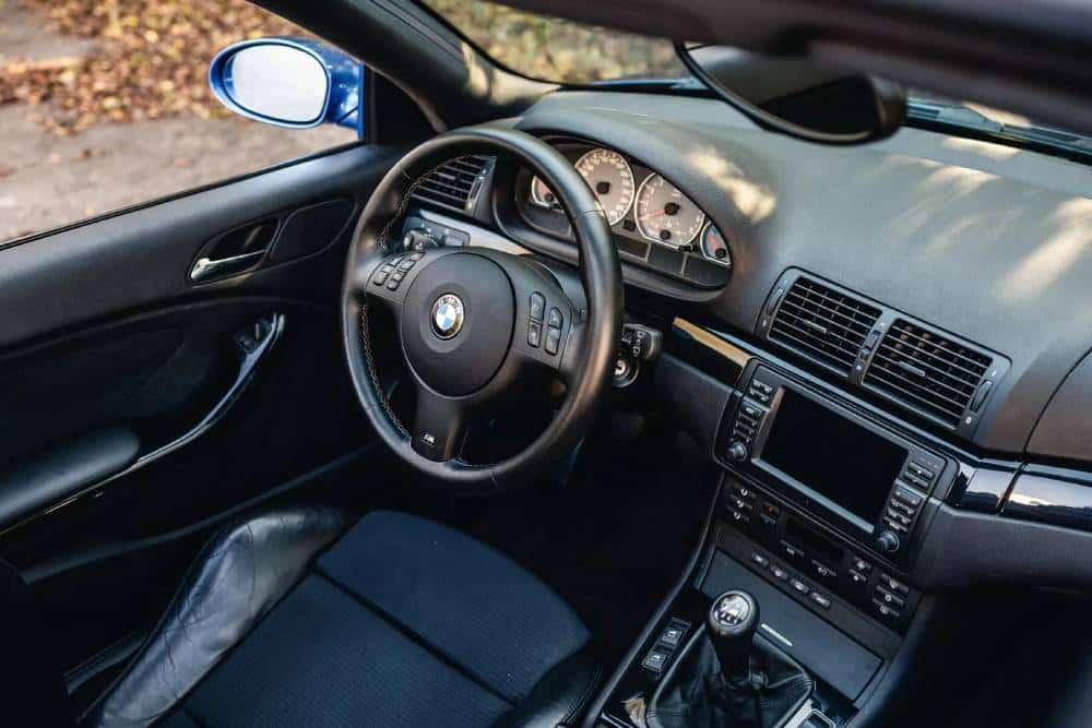 https://autogreeknews.gr/wp-content/uploads/2023/11/BMW-E46-M3-12.jpg