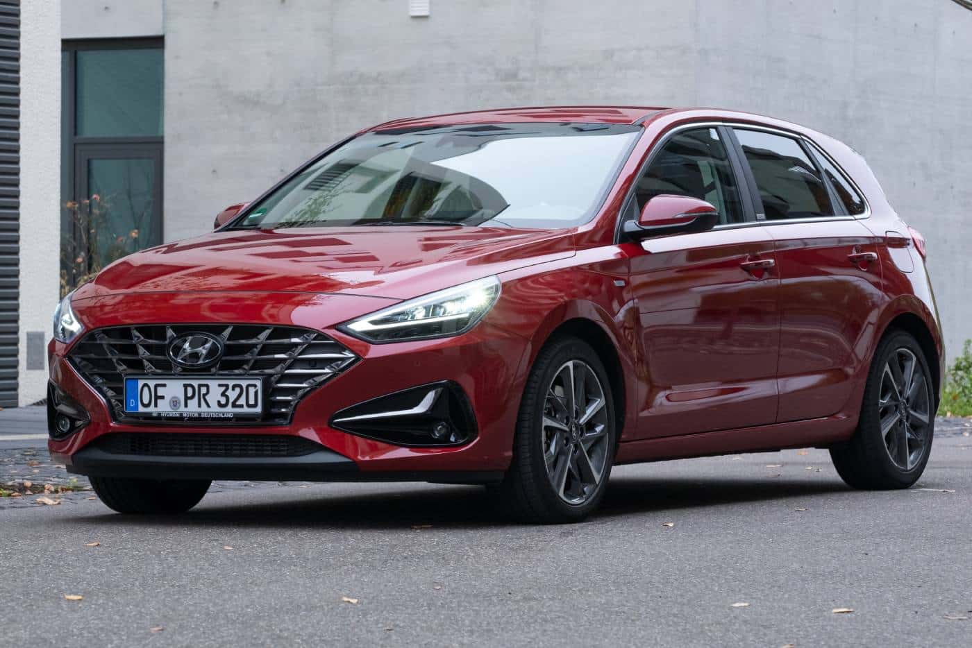 https://autogreeknews.gr/wp-content/uploads/2023/11/Hyundai_i30_hatchback_005-1.jpg
