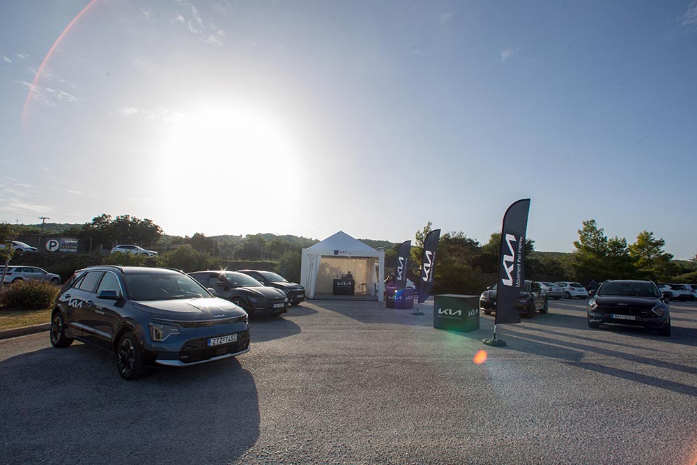 https://autogreeknews.gr/wp-content/uploads/2023/11/Kia-Yacht-Show-2.jpg