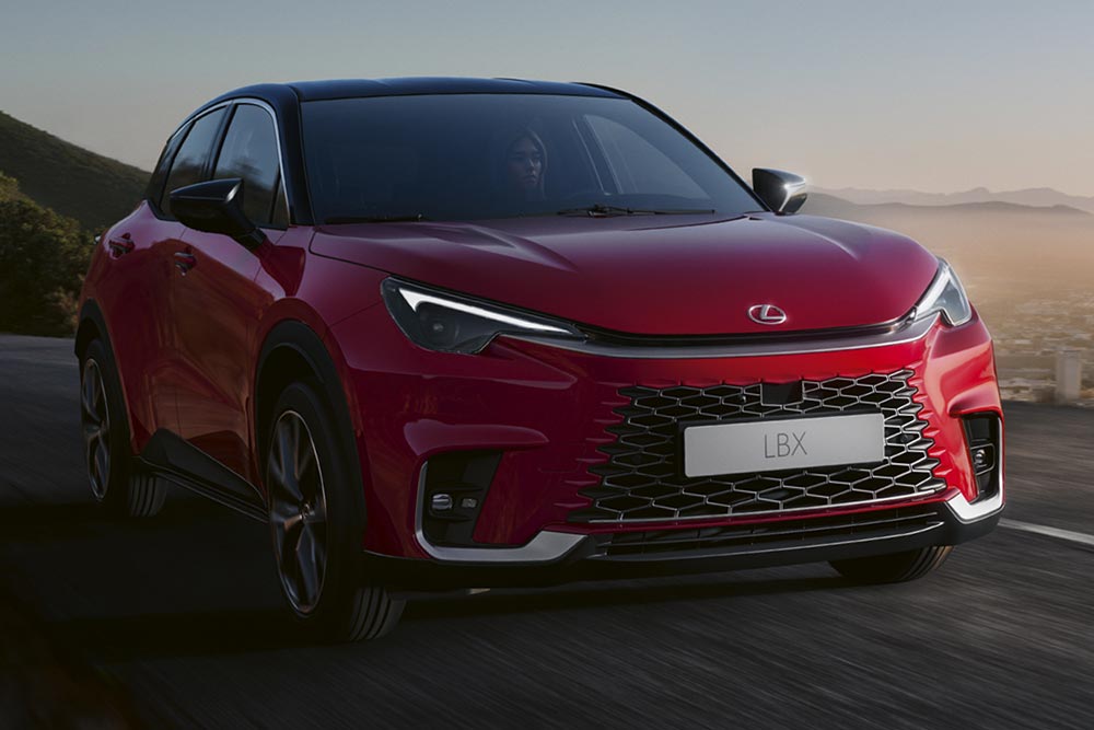 https://autogreeknews.gr/wp-content/uploads/2023/11/Lexus-LBX-2.jpg