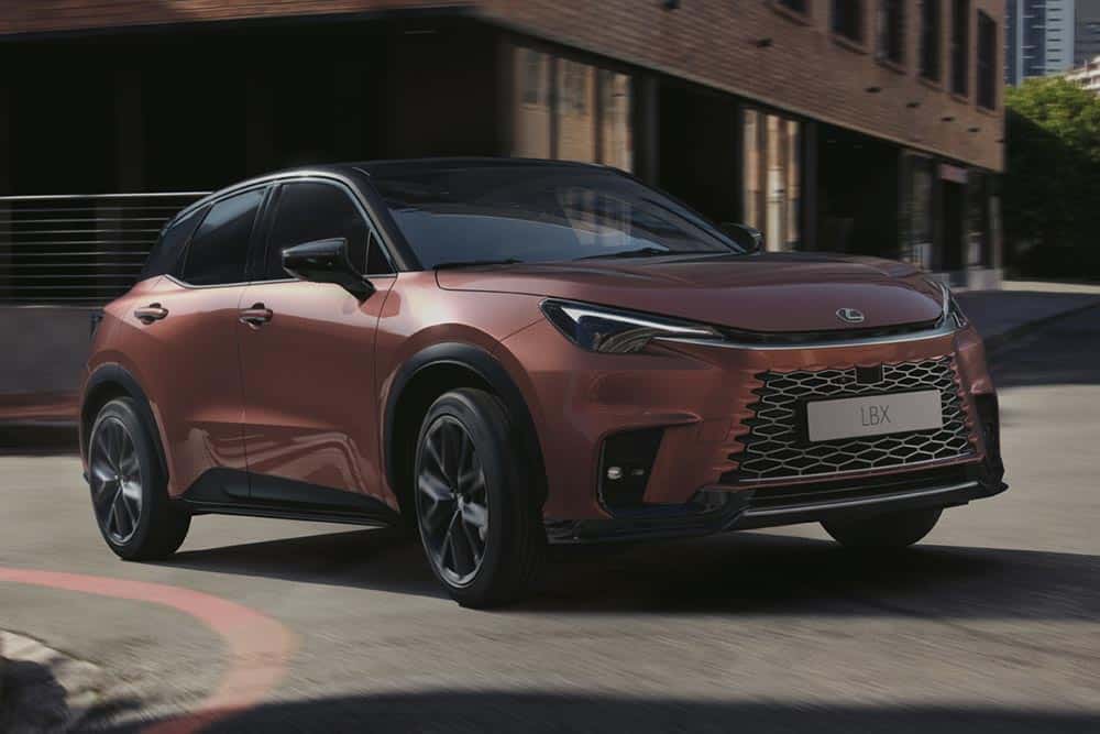 https://autogreeknews.gr/wp-content/uploads/2023/11/Lexus-LBX-5.jpg