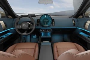 MINI-Countryman-petrol-interior