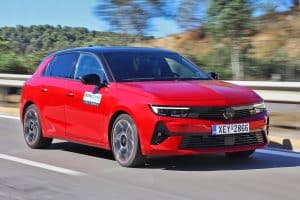 Opel-Astra-2023-dynamic-front