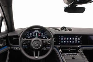 Porsche-Panamera-2024-(10)
