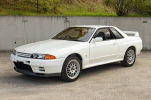R32-V-spec-II-N1-Exterior-10