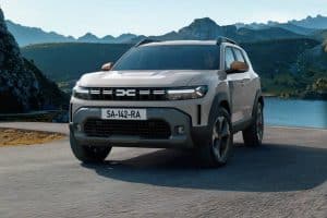 Rvl03-P1310-HEV-E3-PC-FaceAvSandstoneJantesExtremeRoulingMontagnesLac-Presse-16-9