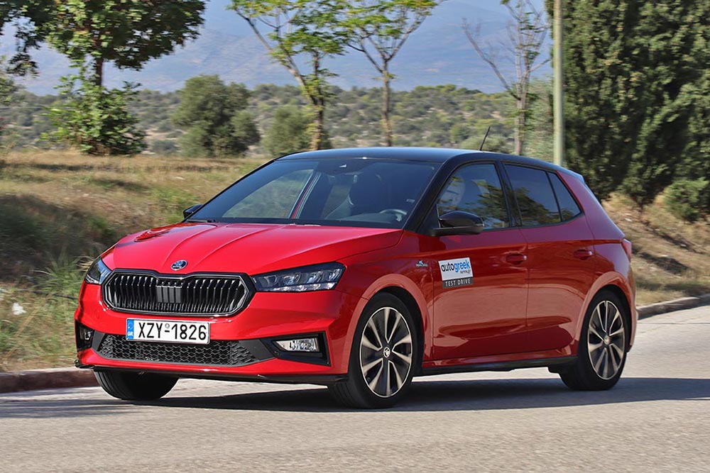 https://autogreeknews.gr/wp-content/uploads/2023/11/Skoda-Fabia-1.5-TSI-Monte-Carlo-12.jpg