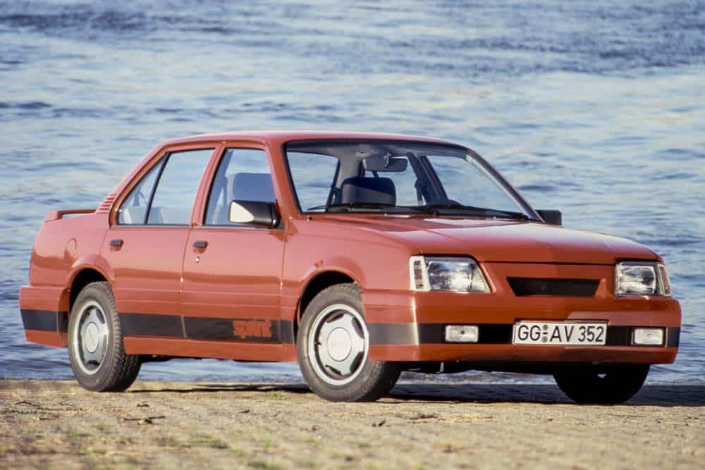 https://autogreeknews.gr/wp-content/uploads/2023/11/irmscher_opel_ascona_sprint.jpg