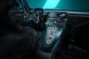mercedes-amg gt2 pro (8)