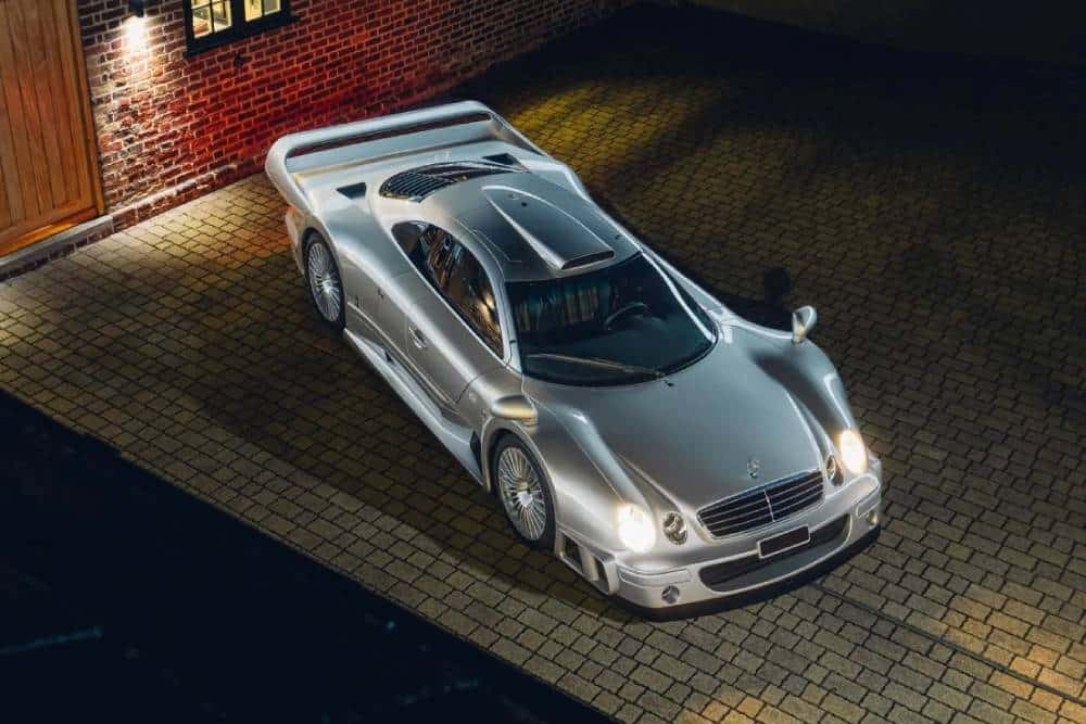 https://autogreeknews.gr/wp-content/uploads/2023/11/mercedes-clk-gtr-auction-06.jpg