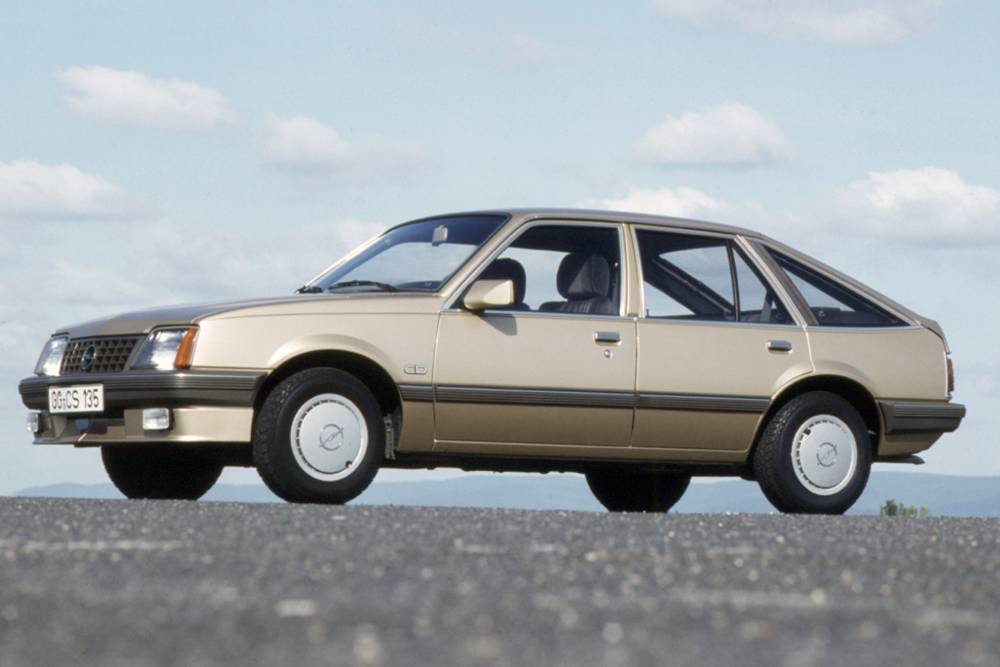 https://autogreeknews.gr/wp-content/uploads/2023/11/opel_ascona_cd_cc_10.jpg