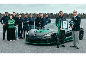 rimac-nevera-reverse-record (5)