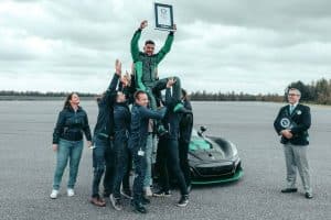 rimac-nevera-reverse-record (6)
