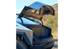 tesla-cybertruck-shows-off-unique-cyberui-while-ke (1)