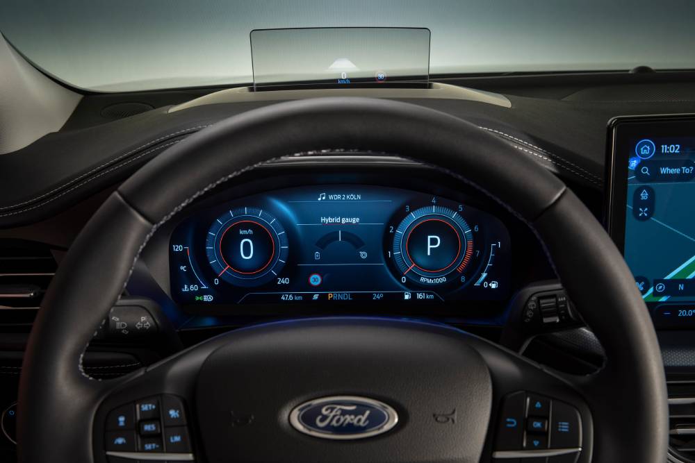 https://autogreeknews.gr/wp-content/uploads/2023/12/2021_FORD_FOCUS_ACTIVE_INTERIOR_SYNC4_21-1.jpg
