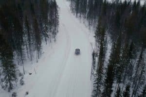 AMG-ice-driving-00008-2048×1152