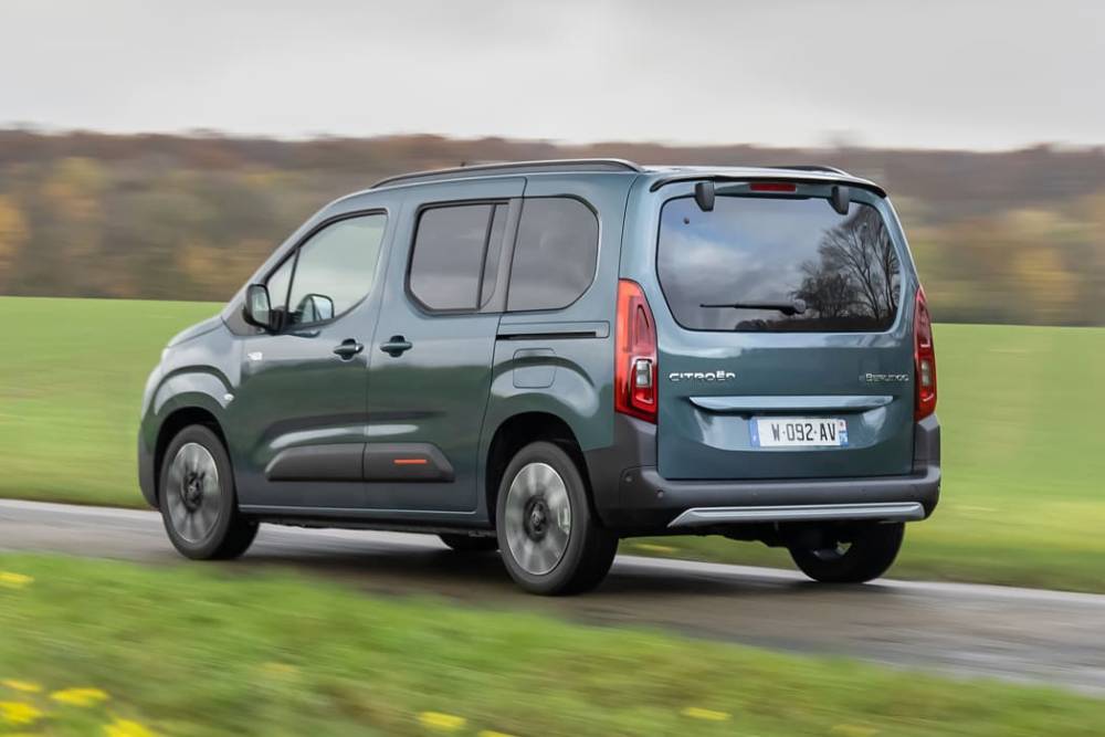 https://autogreeknews.gr/wp-content/uploads/2023/12/Citroen20e-Berlingo20facelift202024-2.jpg
